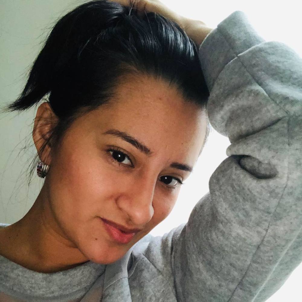 Meet your Posher, Eneii